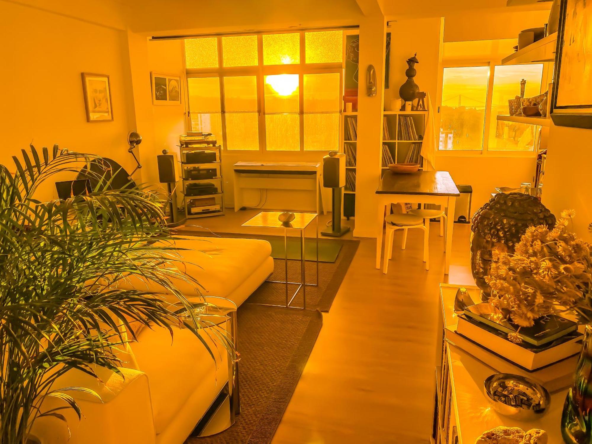 Ideally Located With Perfect Views Algés Extérieur photo