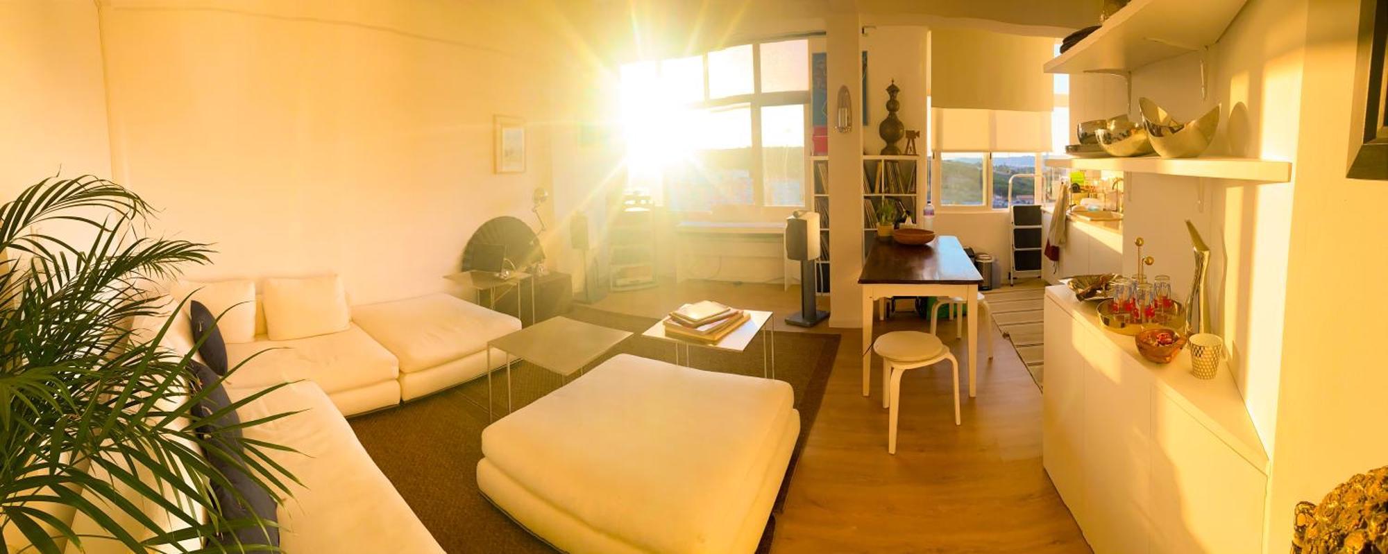 Ideally Located With Perfect Views Algés Extérieur photo